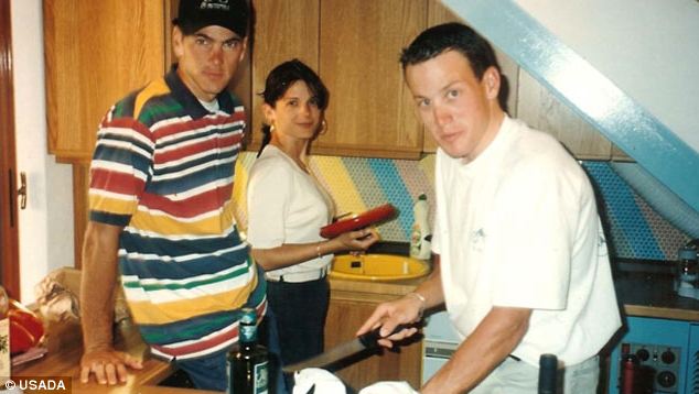 Фрэнки Эндрю, Бетси Эндрю, Лэнс Армстронг. 1995 год. Photo from dailymail.co.uk