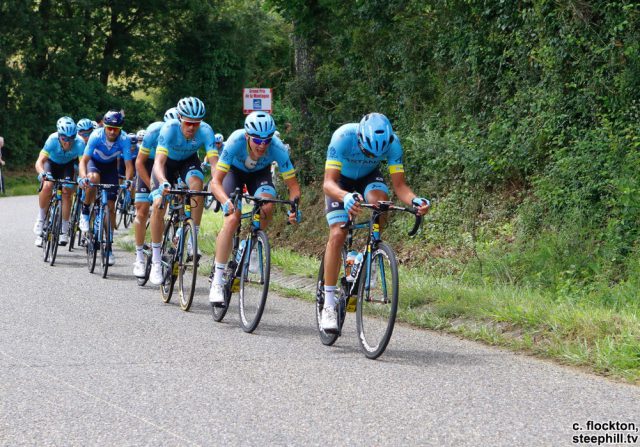 with about 50k to go Astana hit the front hard